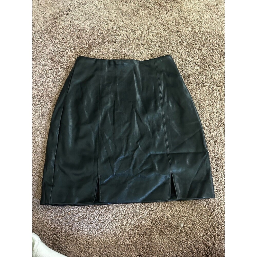 Hollister Black Faux Leather Mini Skirt XS High Waisted Back Zip Front Slit Y2K